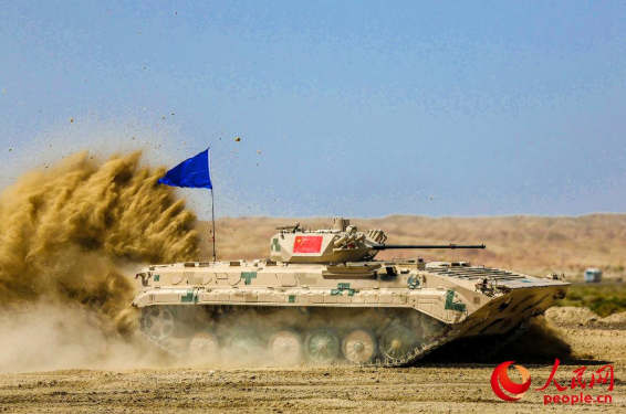 環(huán)球網(wǎng):又是第一！“蘇沃洛夫突擊”接力賽中國隊摘冠